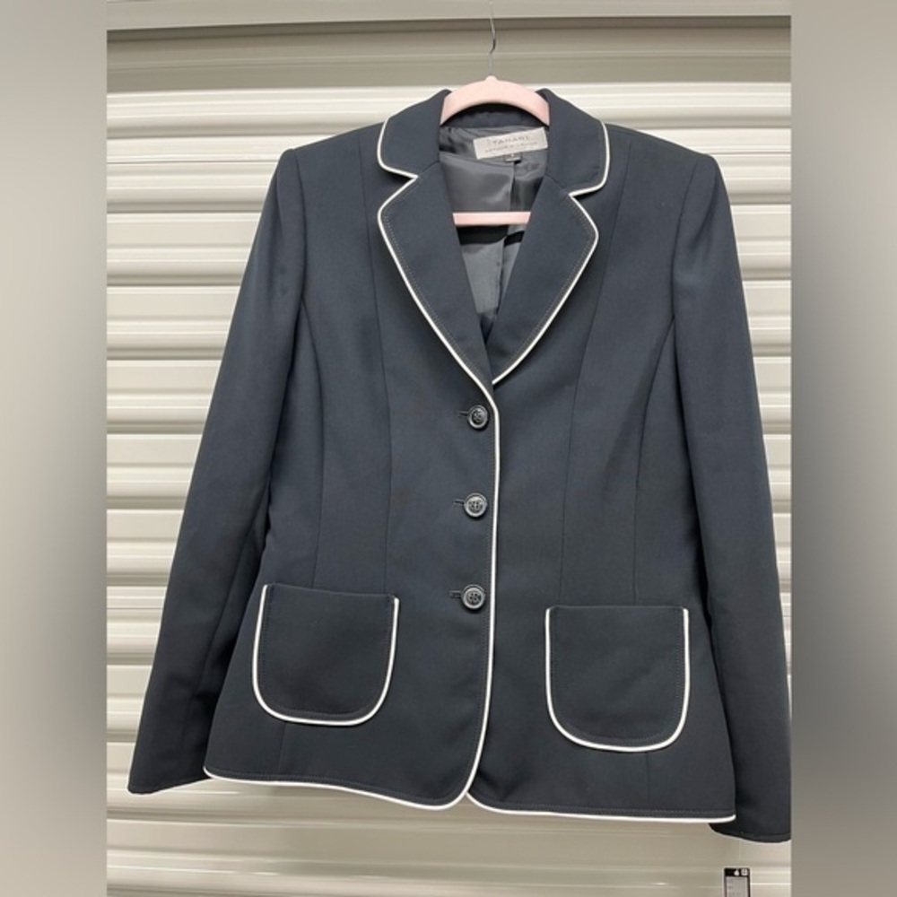 Tahari Blue and White Blazer with Classic Tailored Fit